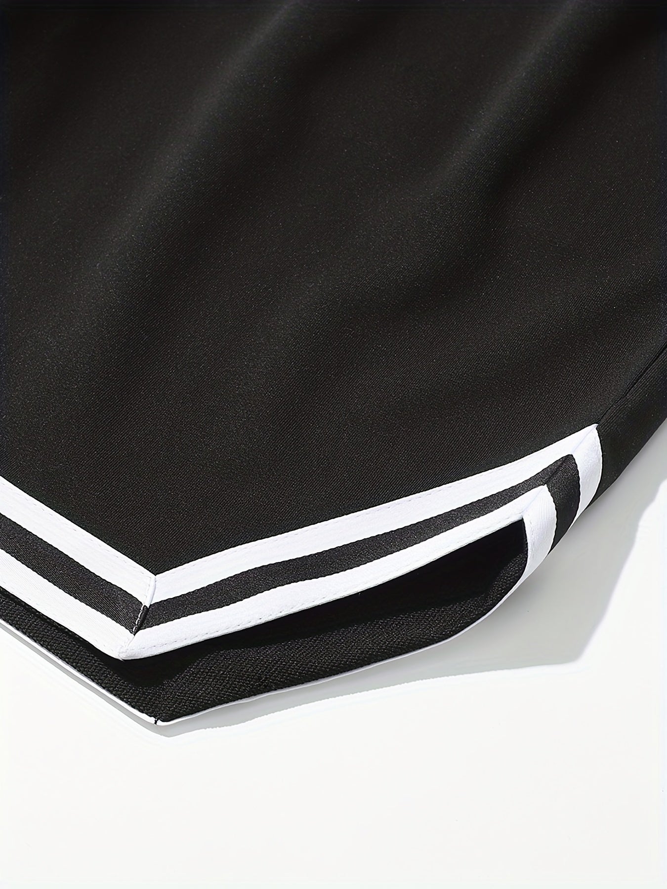 Men's Streetwear Shorts, Graphic Drawstring Stretchy Short Pants For Comfort & Casual Chic Style, Summer Clothings Men's Fashion Outfits