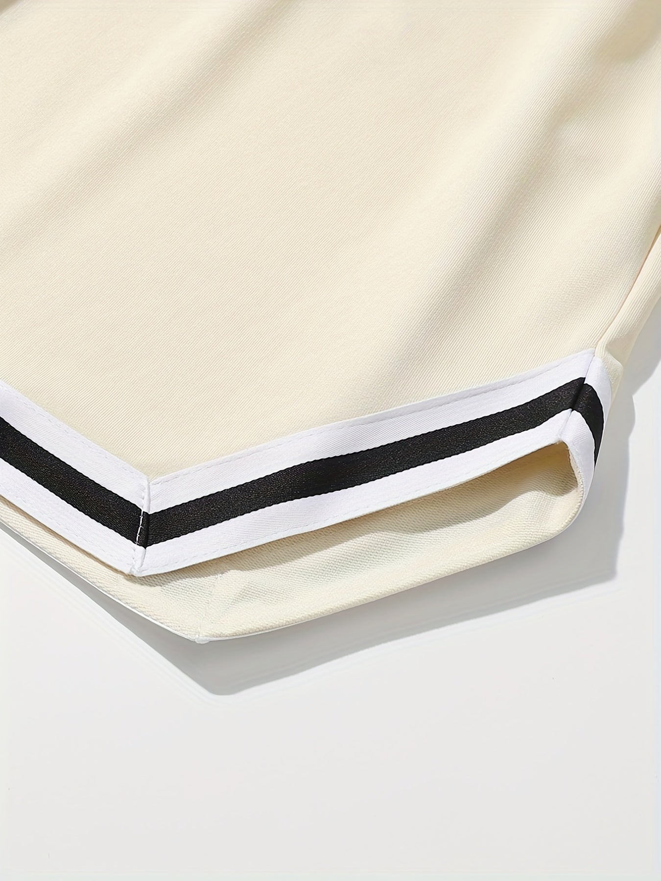 Men's Streetwear Shorts, Graphic Drawstring Stretchy Short Pants For Comfort & Casual Chic Style, Summer Clothings Men's Fashion Outfits