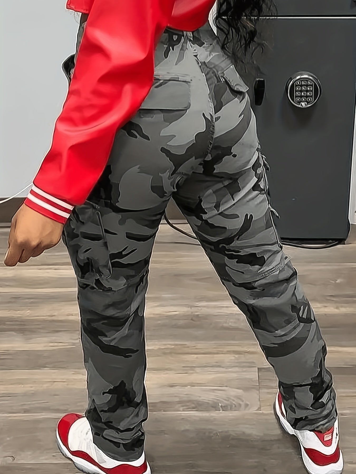 Camo Print Cargo Pants, Casual Long Length Versatile Pants With Pockets, Women's Clothing