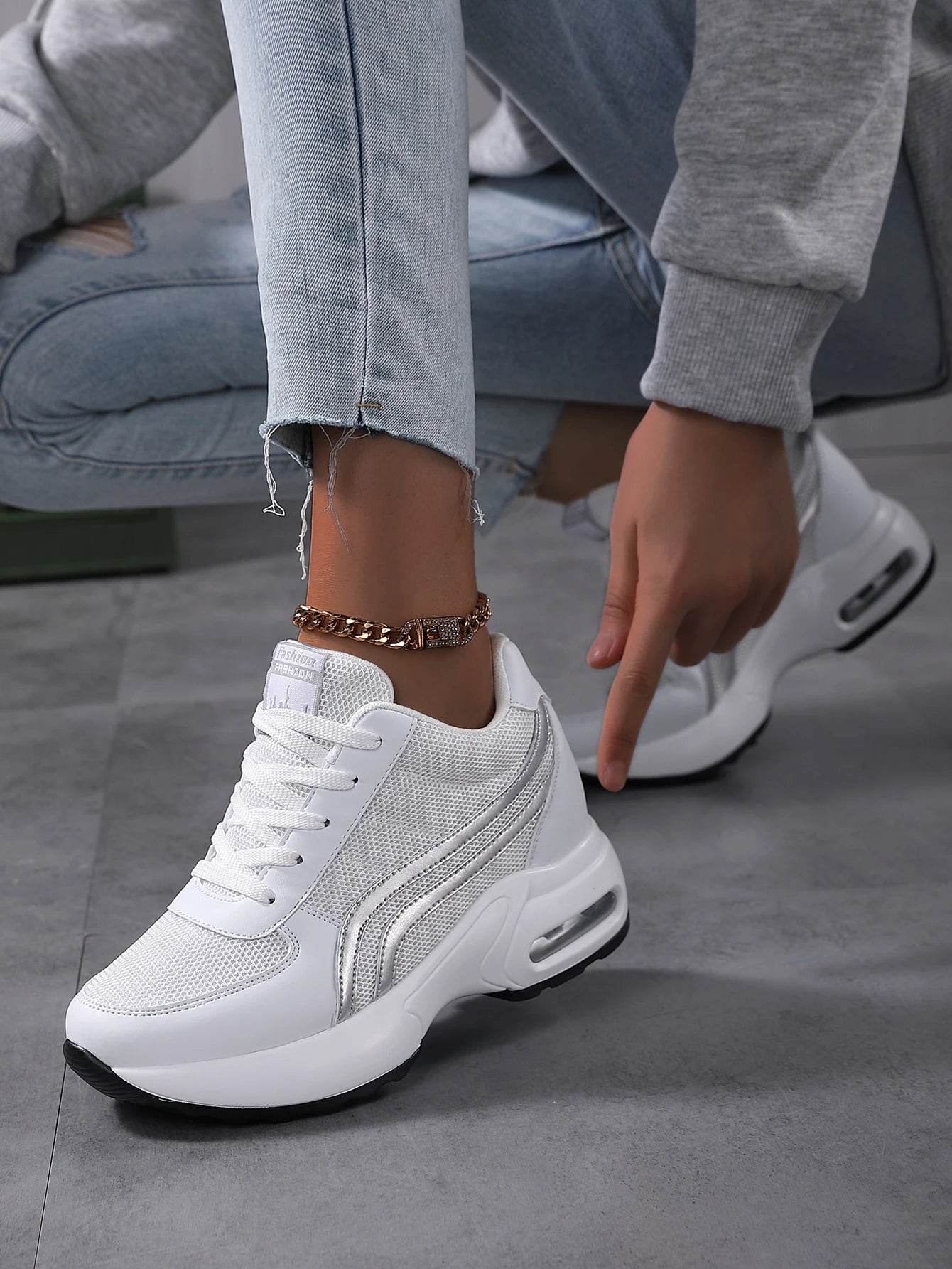 Local Us & Eu Stock New Products 2025 Shoes Women Height Insoles Wedge Heels Fashion Sneakers Platform Shoes