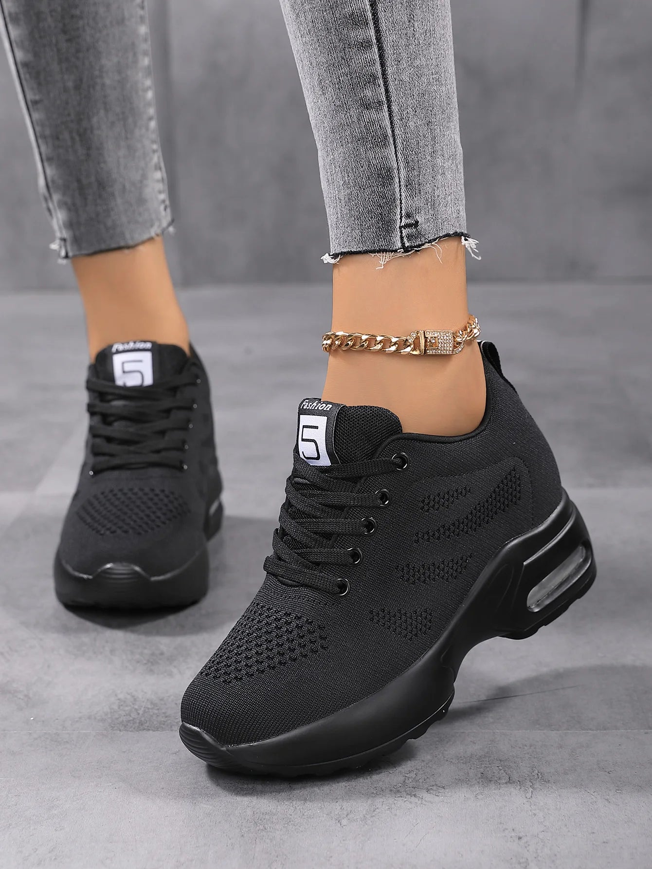Local Us Stock 2025 Trending Products Walking Shoes Wedge Sneakers for Women and Ladies Sports Shoes Height Increasing Insoles