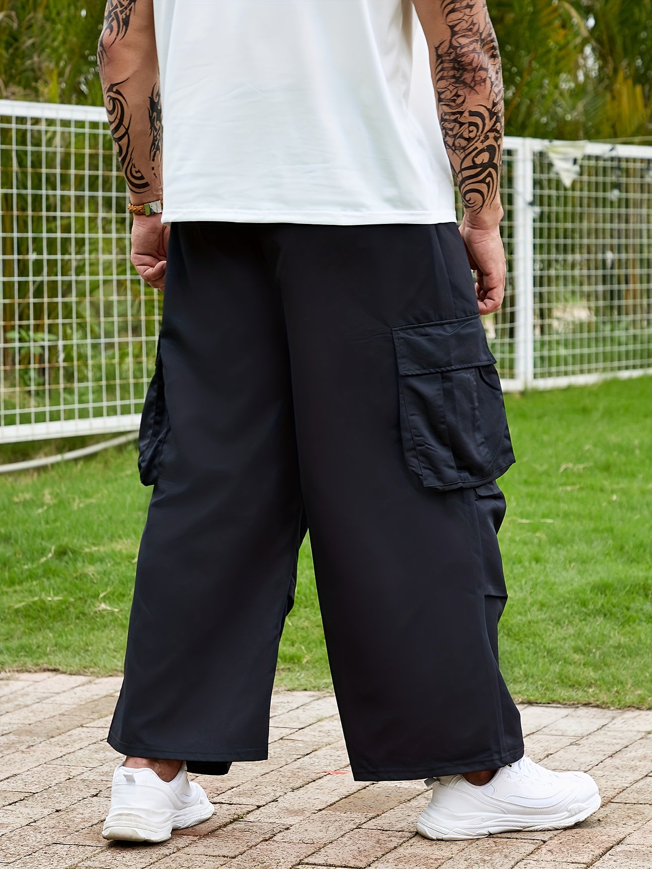 Plus Size Men's Flap Pocket Side Drawstring Waist Trousers, Solid Fashionable Long Pants Harem Pants Design