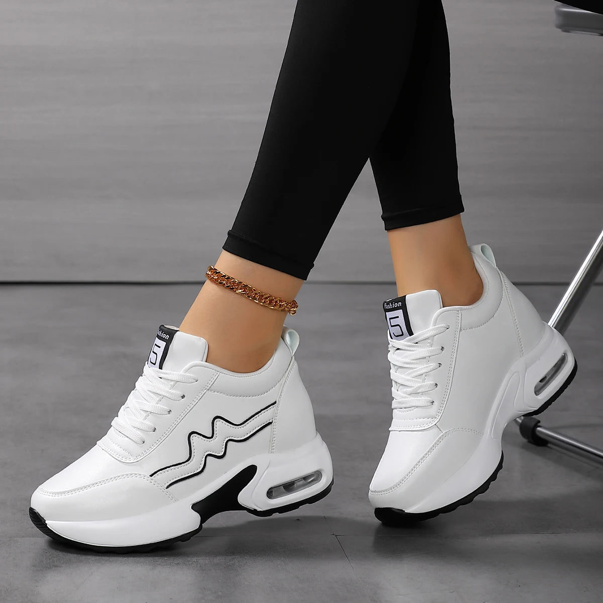Local Us Stocks Trending Products 2025 Casual Sneaker for Women and Ladies Heel Wedge Women's Running Shoes