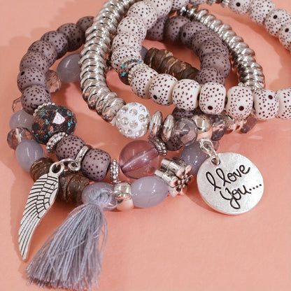 4pcs Heart Charm Beaded Bracelets - Unique Gift for Family, Friends, Boyfriends, Girlfriends, Perfect for Holiday, Birthday, Anniversary, and Romantic Occasions
